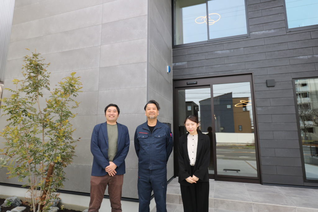 社員が誇れる会社をつくりたい<br>― 木造で実現した“おしゃれで快適な”新社屋 ―